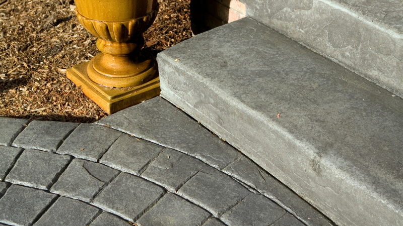 Exquisite stamped concrete steps in Cincinnati showcasing detailed craftsmanship.